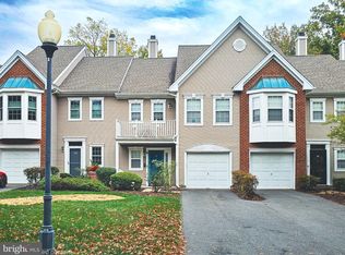 112 Treymore Ct, Pennington, NJ 08534
