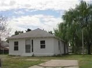 1309 W Chestnut St, Independence, KS 67301