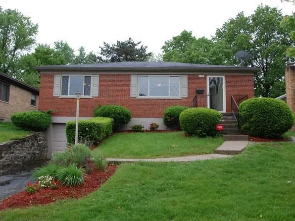 3667 Sandralin Dr, Cincinnati, OH 45247