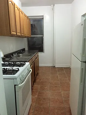 Rented by Abba Realty Associates INC | media 33