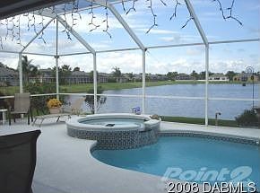 Pool with spa