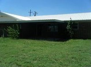 1126 S Ll Males Ave, Cheyenne, OK 73628