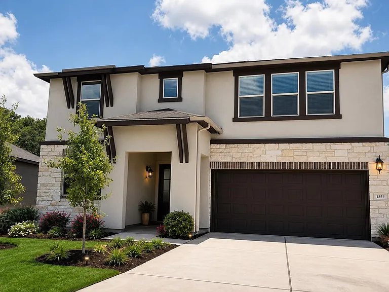 1352 Eagle Ridge Trl — Photo 1