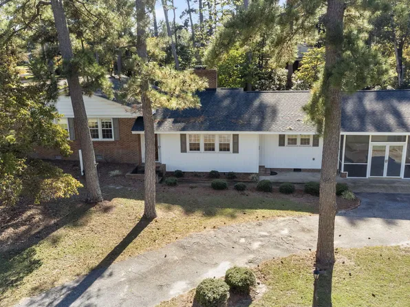 2503 First Avenue, Elizabethtown, NC 28337