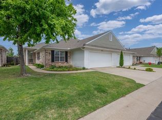4255 Mariner Dr, Yukon, OK 73099