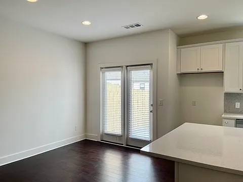 123 Auburn Run Ln — Photo 5