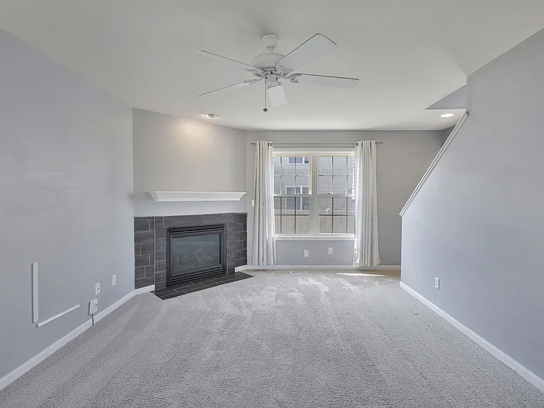 3907 Balmoral Dr — Photo 7