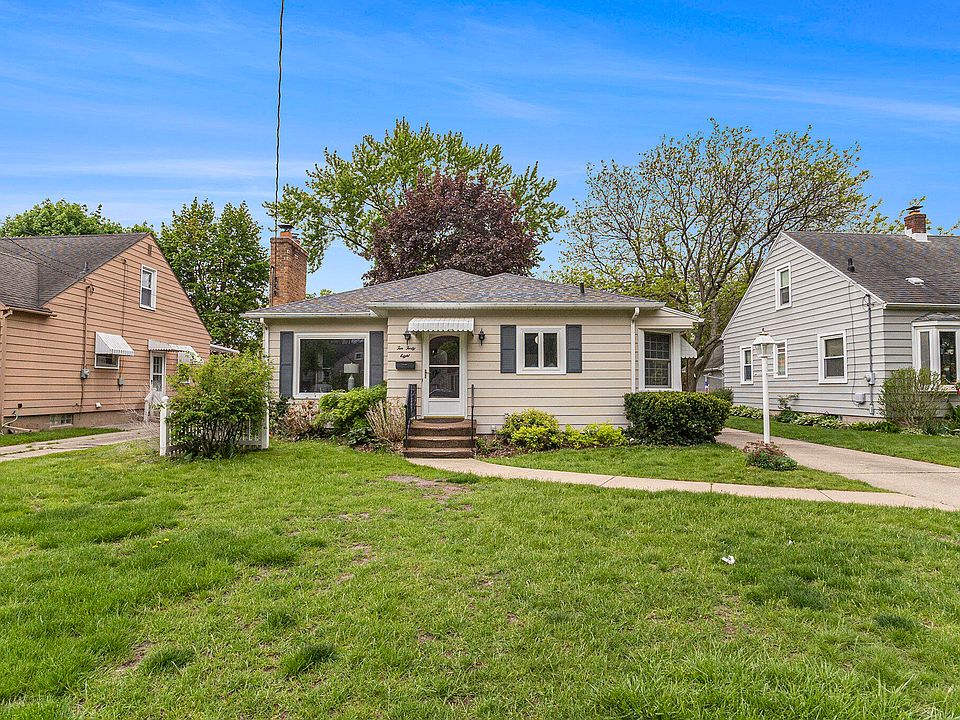 1st image of 1048 Kelsey St NE