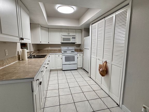 2nd image of 11608 Chapman Ave