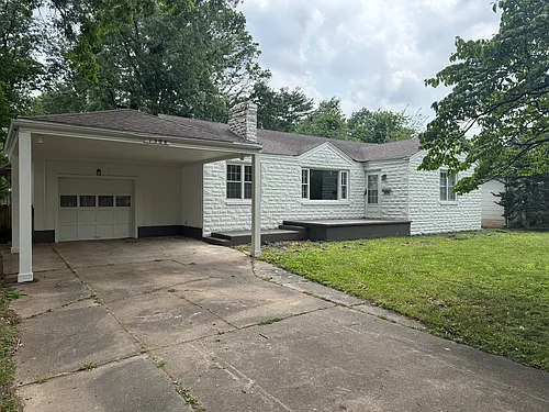 1308 E Delmar St Photo 1