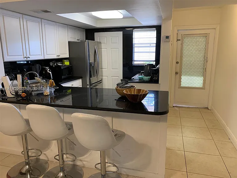 1333 E Hallandale Blvd #143 — Photo 4