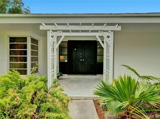 7000 SW 124th St, Pinecrest, FL 33156