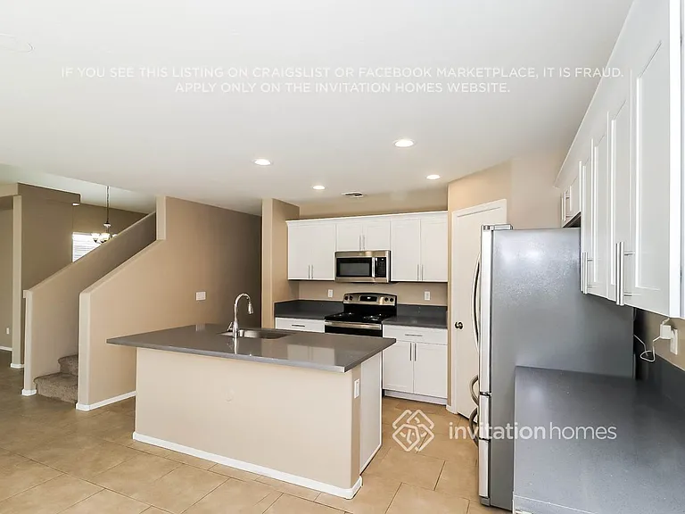 10215 W Veliana Way — Photo 8