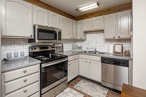 Floor plan 2 bedroom, 1 bath