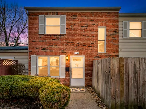 1292 Lowland Ct #98, Columbus, OH 43204