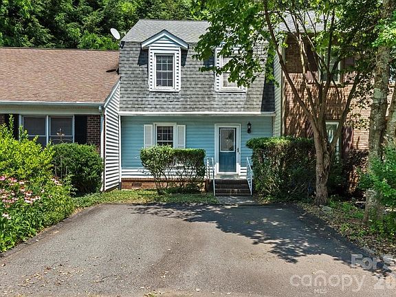 2nd image of 39 Wildwood Ave