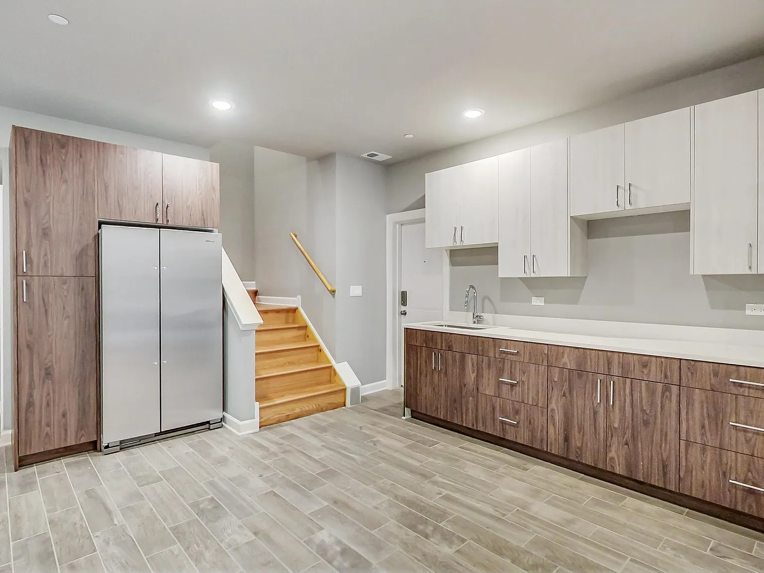 3 bed, 2.0 bath, $2,700 — Photo 3