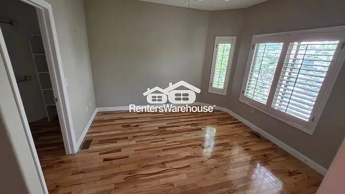 281 Himalaya Ave — Photo 11