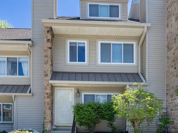 344 Brigade Ct #344, Wayne, PA 19087
