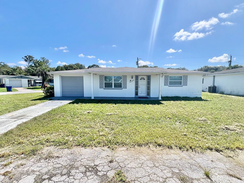 1st image of 2618 Sweetwood Dr