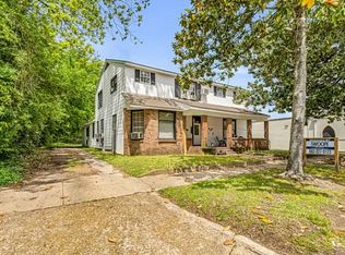 817 College St #4, Columbus, MS 39701