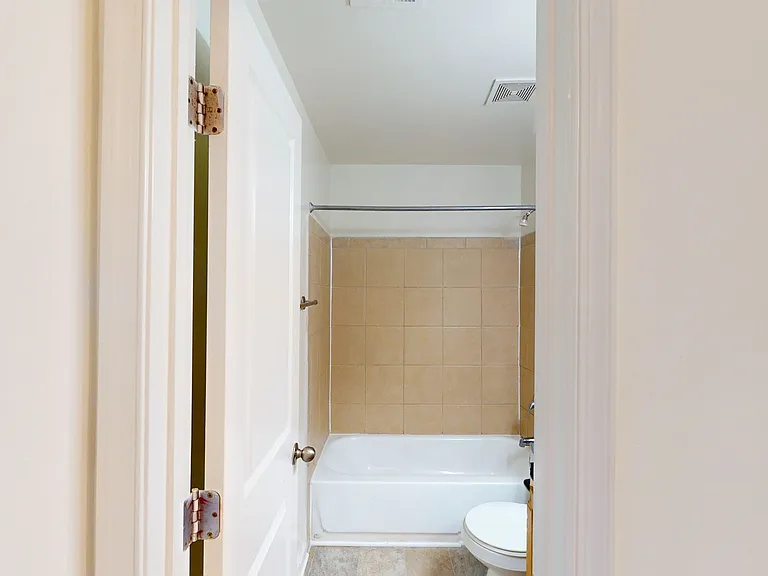 Gayton Pointe Townhomes — Photo 71