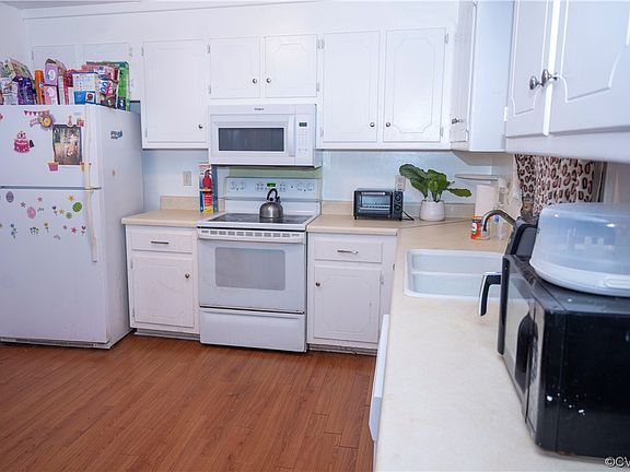 5th image of 5121 Timbercreek Ct