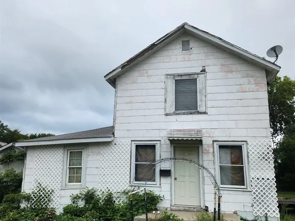 102 W Johnson St, Saginaw, MI 48604