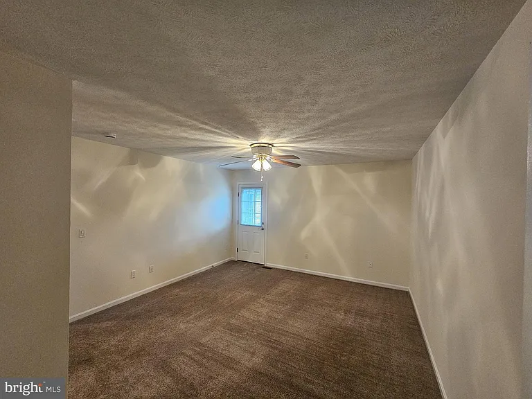 43475 Windy Way — Photo 4