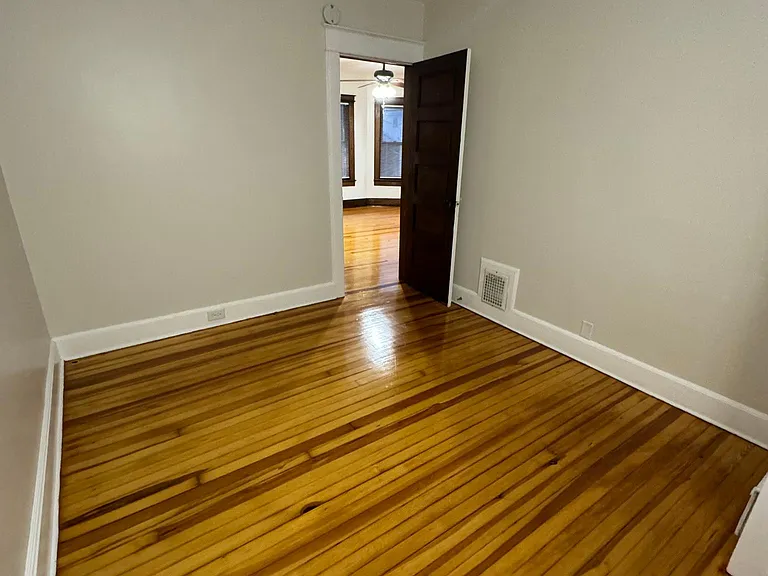 9 Minden Ave #2 — Photo 9