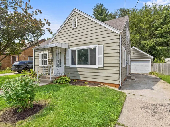 610 Frances Ave, Loves Park, IL 61111