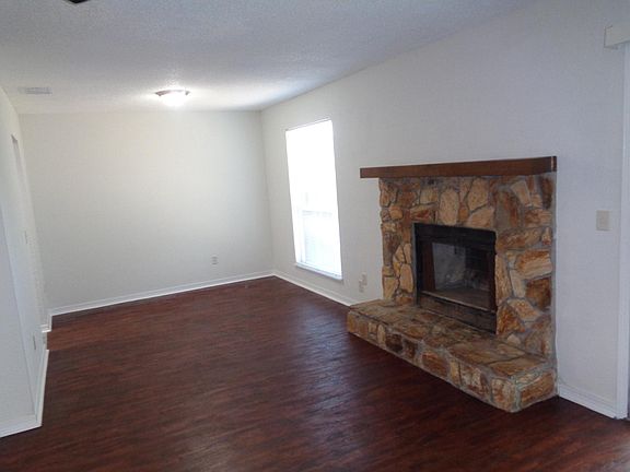3rd image of 11369 Tanager Dr S