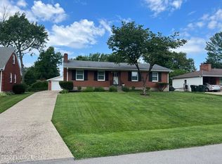 2003 Janlyn Rd, Jeffersontown, KY 40299