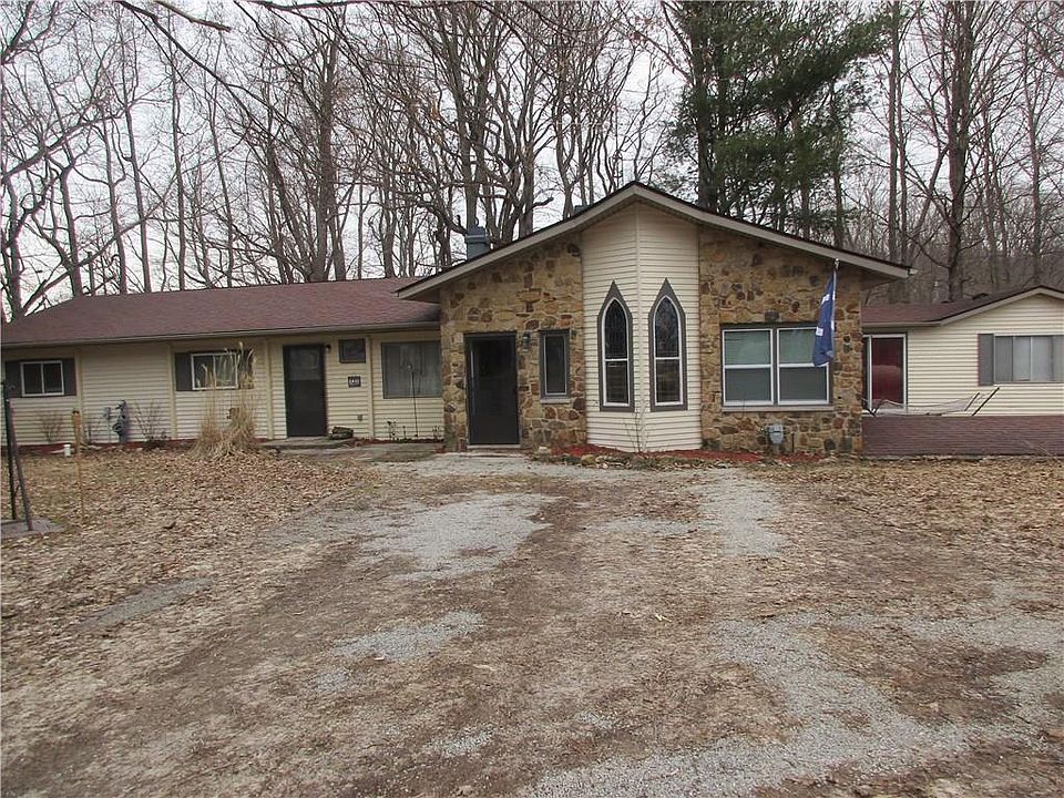 1st image of 1206 NE Chippewa Trl