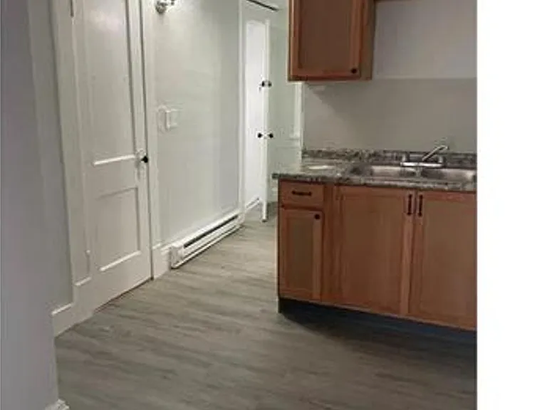 957 Parkway Rd — Photo 13