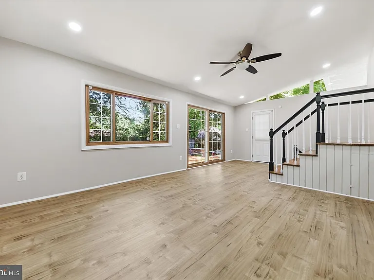 1608 Westmoreland St — Photo 5