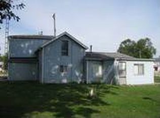 319 S Main St, Oakley, MI 48649