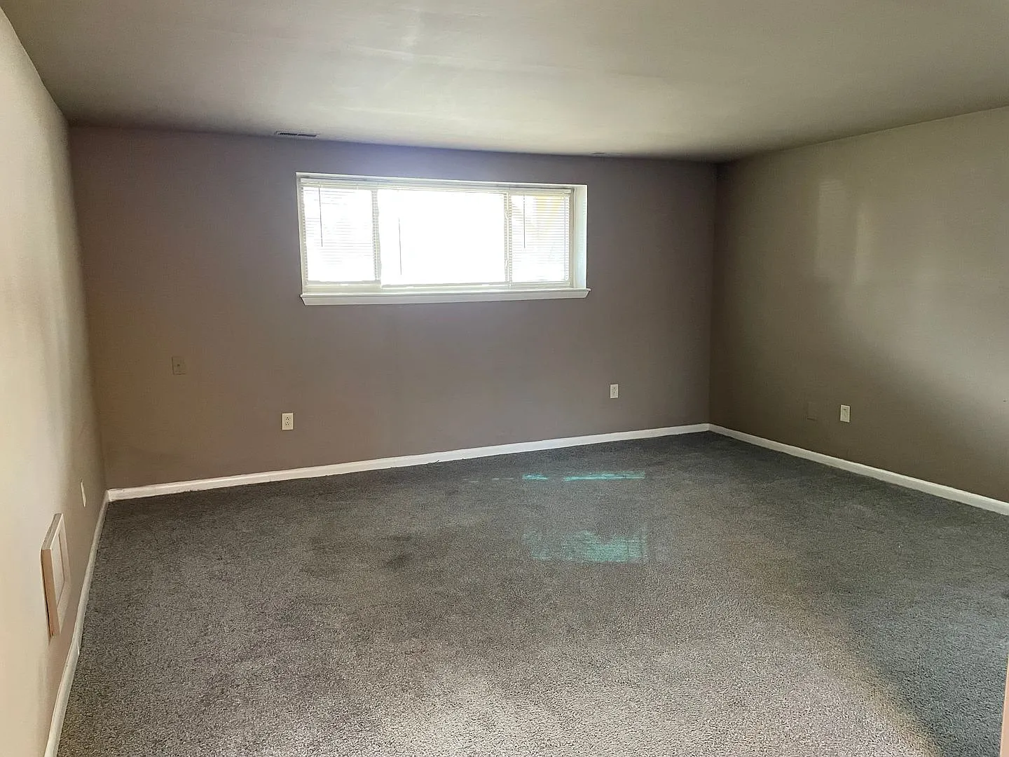 Brooke Court Apartments — Photo 3