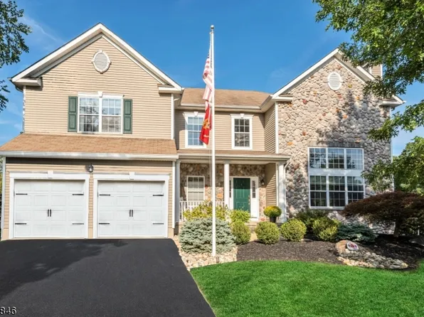 83 HILL HOLLOW ROAD, Jefferson Twp., NJ 07849