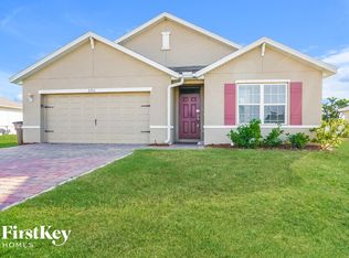 2711 SW 9th Ave, Cape Coral, FL 33914