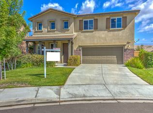 3870 Vine Maple Rd, San Bernardino, CA 92407