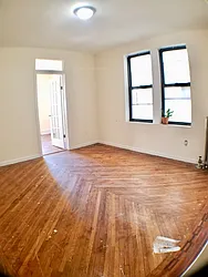 Rented by Roberto Guilbet, LREB