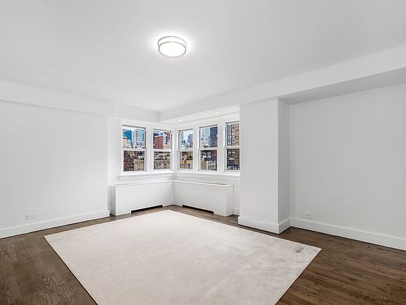 2nd image of 155 East 34th St #17ED