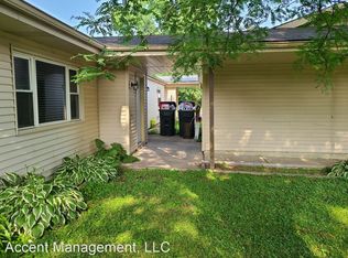 1914 Wyoming Ave, Sun Prairie, WI 53590