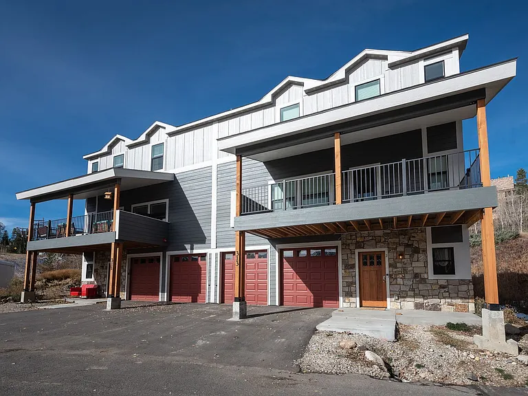 313 Vasquez Rd — Photo 38