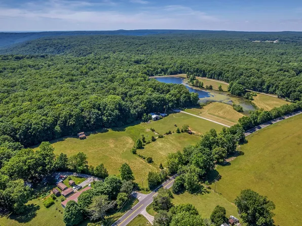 18753 S Pittsburg Mountain Rd, Sewanee, TN 37375