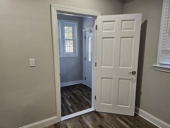 3rd image of 413 Main St #A