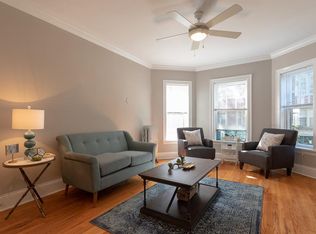 1311 Maple Ave APT 1E, Evanston, IL 60201