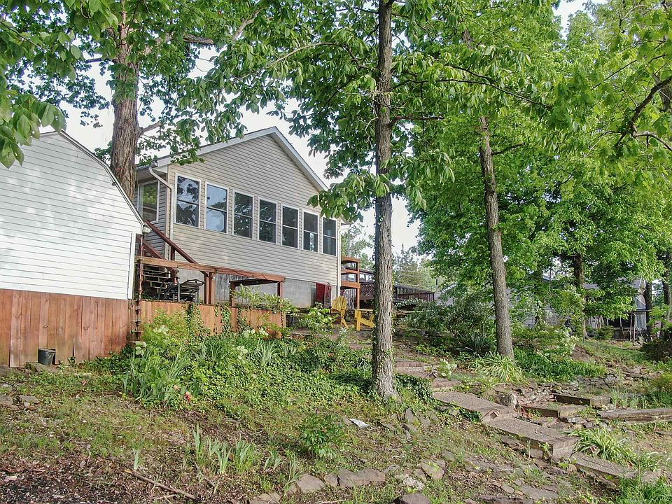 1st image of 50 Shaw Rd