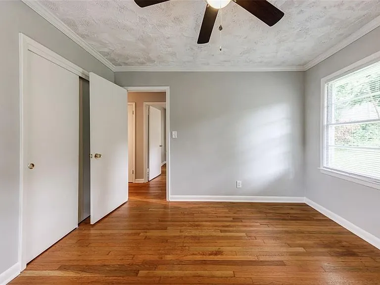 1582 Lincoln Ave SE — Photo 19
